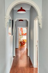 https://images.listonce.com.au/custom/160x/listings/8-bennie-street-brunswick-vic-3056/703/01562703_img_08.jpg?a9CMhMOgsM8