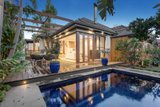 https://images.listonce.com.au/custom/160x/listings/8-berkeley-grove-brighton-east-vic-3187/956/01814956_img_09.jpg?AGLfUheb7f0