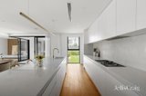 https://images.listonce.com.au/custom/160x/listings/8-bethwyn-street-bentleigh-east-vic-3165/780/01989780_img_08.jpg?DXbdwh4XvbA