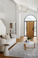 https://images.listonce.com.au/custom/160x/listings/8-bethwyn-street-bentleigh-east-vic-3165/780/01989780_img_17.jpg?9UUkkFtoGv4