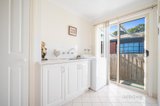 https://images.listonce.com.au/custom/160x/listings/8-boak-avenue-mount-helen-vic-3350/261/01721261_img_17.jpg?iJpI4neAP8o