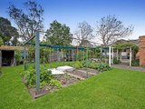 https://images.listonce.com.au/custom/160x/listings/8-boyd-street-altona-vic-3018/559/01202559_img_08.jpg?FhVtG-Z_ySI