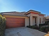 https://images.listonce.com.au/custom/160x/listings/8-braches-lane-newington-vic-3350/811/01575811_img_02.jpg?A9_0Qo__s7Y