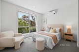 https://images.listonce.com.au/custom/160x/listings/8-braeside-avenue-rosanna-vic-3084/275/01407275_img_09.jpg?K9b0oRZL13A