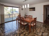 https://images.listonce.com.au/custom/160x/listings/8-bridgewater-way-rowville-vic-3178/805/01658805_img_04.jpg?MrSEI57Mgiw