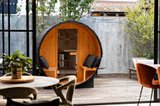 https://images.listonce.com.au/custom/160x/listings/8-bridport-street-south-melbourne-vic-3205/232/01915232_img_06.jpg?RkE3kXYU2rk