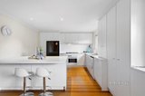 https://images.listonce.com.au/custom/160x/listings/8-bruce-street-mount-waverley-vic-3149/560/01131560_img_03.jpg?ZZZt0Wre170