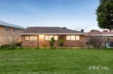 https://images.listonce.com.au/custom/160x/listings/8-buvelot-wynd-doncaster-east-vic-3109/268/01950268_img_14.jpg?AgoCyamWnC4