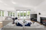 https://images.listonce.com.au/custom/160x/listings/8-cairnes-crescent-brighton-vic-3186/676/01908676_img_07.jpg?SwWnv9MwXF8