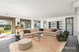 https://images.listonce.com.au/custom/160x/listings/8-calvin-street-hawthorn-vic-3122/223/01768223_img_28.jpg?dJkm-Ls3v3M