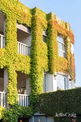 https://images.listonce.com.au/custom/160x/listings/8-calvin-street-hawthorn-vic-3122/223/01768223_img_29.jpg?8U5_XAM6Nuc