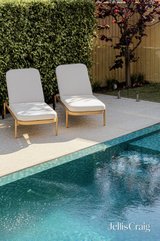 https://images.listonce.com.au/custom/160x/listings/8-canberra-street-brunswick-vic-3056/440/01990440_img_23.jpg?mpOAmo5_vog