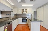 https://images.listonce.com.au/custom/160x/listings/8-carawa-street-mooroolbark-vic-3138/912/01779912_img_02.jpg?VpuD0TUPz_s