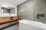 https://images.listonce.com.au/custom/160x/listings/8-cardross-court-corio-vic-3214/031/01726031_img_07.jpg?Gg_Q0UBCdrM