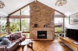 https://images.listonce.com.au/custom/160x/listings/8-carnon-street-greensborough-vic-3088/469/01437469_img_04.jpg?dLfoR9tZaXI