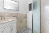 https://images.listonce.com.au/custom/160x/listings/8-cherry-orchard-rise-box-hill-north-vic-3129/602/01899602_img_05.jpg?NtRlGmfoswQ