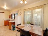 https://images.listonce.com.au/custom/160x/listings/8-chrystobel-court-coldstream-vic-3770/326/01525326_img_06.jpg?9QDcfcs7O34