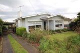 https://images.listonce.com.au/custom/160x/listings/8-clarke-avenue-belmont-vic-3216/194/01572194_img_01.jpg?nHN9dc0tUtU