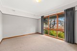 https://images.listonce.com.au/custom/160x/listings/8-closter-avenue-nunawading-vic-3131/558/01773558_img_02.jpg?5uETWjOw7hc