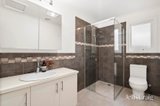 https://images.listonce.com.au/custom/160x/listings/8-colwyn-court-donvale-vic-3111/573/01975573_img_12.jpg?OpctGkPVJyQ