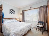 https://images.listonce.com.au/custom/160x/listings/8-conan-street-wendouree-vic-3355/025/00893025_img_05.jpg?NIMP0lfSjN0