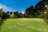 https://images.listonce.com.au/custom/160x/listings/8-conway-avenue-donvale-vic-3111/371/01947371_img_03.jpg?X36aJ317dJc