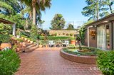 https://images.listonce.com.au/custom/160x/listings/8-conway-avenue-donvale-vic-3111/371/01947371_img_21.jpg?vKeE1-jjaOw
