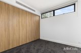 https://images.listonce.com.au/custom/160x/listings/8-cowra-street-brighton-vic-3186/971/01818971_img_07.jpg?3ASX28MbDPc