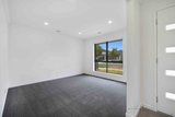 https://images.listonce.com.au/custom/160x/listings/8-crowther-drive-lucas-vic-3350/667/01733667_img_04.jpg?dJCbHZXFuvE