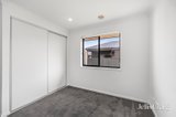 https://images.listonce.com.au/custom/160x/listings/8-crowther-drive-lucas-vic-3350/719/01954719_img_08.jpg?rI9LBX4guCw