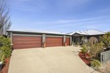 https://images.listonce.com.au/custom/160x/listings/8-cygnet-court-lara-vic-3212/716/01752716_img_01.jpg?iBnYptQms8k