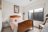 https://images.listonce.com.au/custom/160x/listings/8-cygnet-court-lara-vic-3212/716/01752716_img_15.jpg?xPTQ1H0qKhE