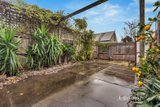 https://images.listonce.com.au/custom/160x/listings/8-david-street-brunswick-vic-3056/717/01942717_img_09.jpg?7VTV148GoWc