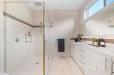 https://images.listonce.com.au/custom/160x/listings/8-denis-street-vermont-vic-3133/264/01940264_img_08.jpg?hpSW7K44xtQ