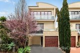 https://images.listonce.com.au/custom/160x/listings/8-diamond-boulevard-greensborough-vic-3088/883/01782883_img_01.jpg?nG38NwKTiq4