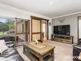 https://images.listonce.com.au/custom/160x/listings/8-dickenson-street-altona-meadows-vic-3028/937/01203937_img_02.jpg?xy3aRjxZJH4