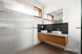 https://images.listonce.com.au/custom/160x/listings/8-eagleview-crescent-bell-post-hill-vic-3215/866/01921866_img_21.jpg?mU0oGcGRsDE