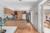 https://images.listonce.com.au/custom/160x/listings/8-elm-street-surrey-hills-vic-3127/583/01932583_img_05.jpg?LrtoX2yB5Zs