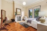 https://images.listonce.com.au/custom/160x/listings/8-elmie-street-hawthorn-vic-3122/812/00487812_img_02.jpg?IckeCf8usp4