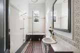 https://images.listonce.com.au/custom/160x/listings/8-elmie-street-hawthorn-vic-3122/947/01691947_img_07.jpg?mXHkbF8jSmg