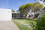 https://images.listonce.com.au/custom/160x/listings/8-ernest-court-portsea-vic-3944/514/01719514_img_07.jpg?L3QVBjUsNLI