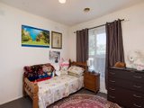 https://images.listonce.com.au/custom/160x/listings/8-esther-crescent-mooroolbark-vic-3138/364/01524364_img_11.jpg?dZz9L54eVoo