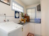 https://images.listonce.com.au/custom/160x/listings/8-esther-crescent-mooroolbark-vic-3138/364/01524364_img_13.jpg?oKCyfIA2vqA