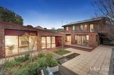 https://images.listonce.com.au/custom/160x/listings/8-exon-street-brighton-vic-3186/349/01809349_img_13.jpg?Em9jL73QHtU