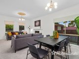 https://images.listonce.com.au/custom/160x/listings/8-eyton-close-chirnside-park-vic-3116/760/01525760_img_06.jpg?m7H1WkO-TME