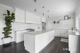 https://images.listonce.com.au/custom/160x/listings/8-falkirk-crescent-inverleigh-vic-3321/914/01752914_img_09.jpg?YJBXIZuypnw