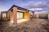 https://images.listonce.com.au/custom/160x/listings/8-faolan-way-cranbourne-west-vic-3977/119/01606119_img_11.jpg?pEdsAN2wK9Y