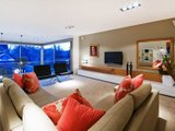 https://images.listonce.com.au/custom/160x/listings/8-fernery-grove-newtown-vic-3220/344/01699344_img_07.jpg?l96fnxaJ9KY