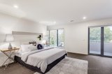 https://images.listonce.com.au/custom/160x/listings/8-fordholm-avenue-mulgrave-vic-3170/600/00691600_img_06.jpg?SxyOg-F-Ofs