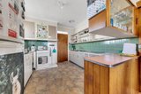 https://images.listonce.com.au/custom/160x/listings/8-gibbs-street-newcomb-vic-3219/820/01698820_img_03.jpg?LrcgspYKKB0